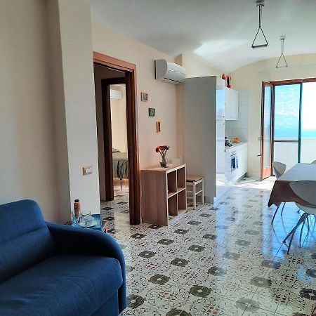 L'Arabesco Apartment Amalfi Luaran gambar