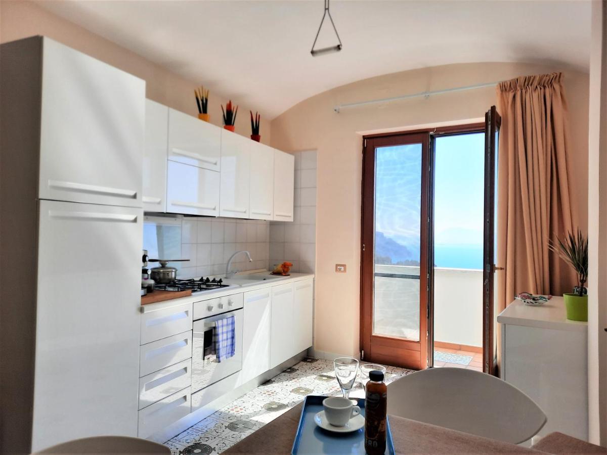 L'Arabesco Apartment Amalfi Luaran gambar