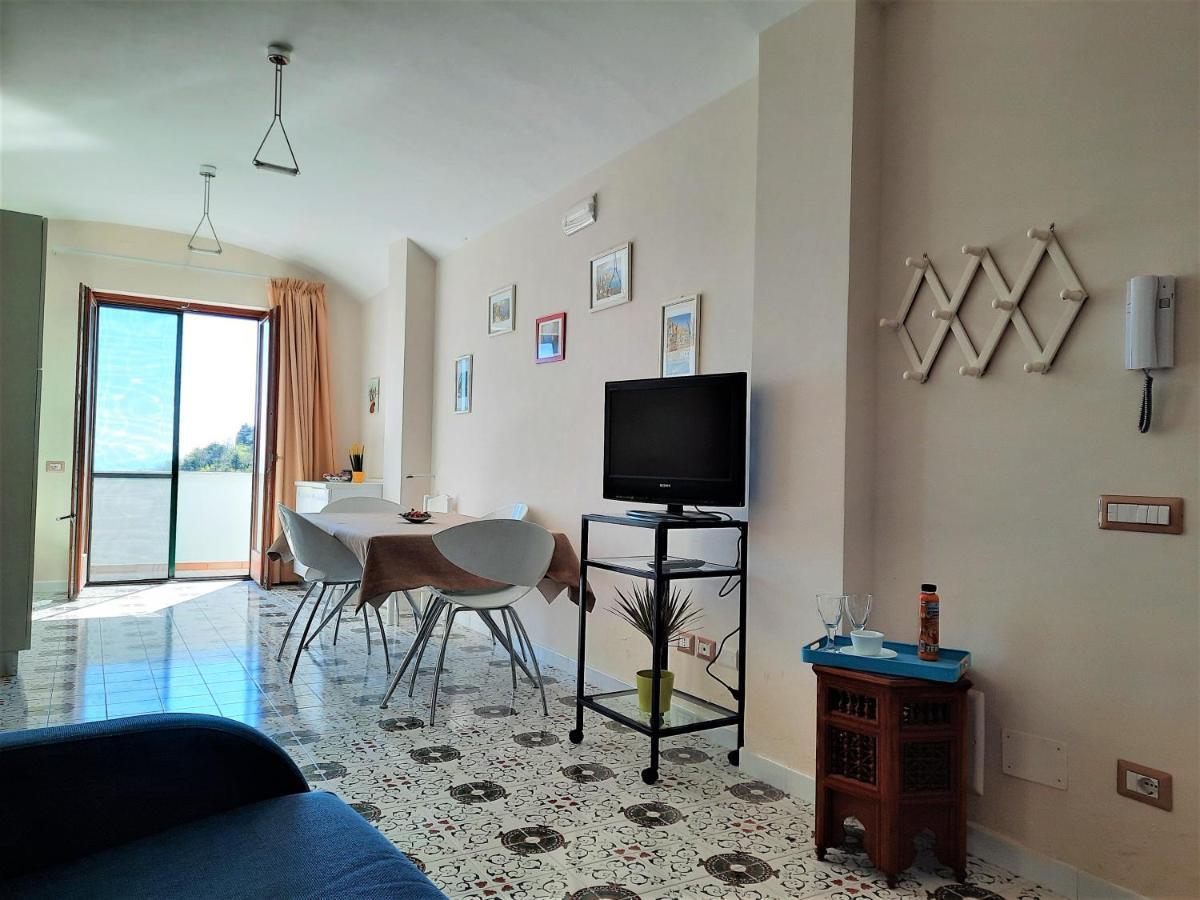 L'Arabesco Apartment Amalfi Luaran gambar